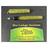 14K Sheaffer Lifetime White Dot Fountain Pen