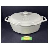Well Equipped Kitchen Cast iron dutch oven