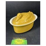 Cast Iron Yellow Duck Roaster