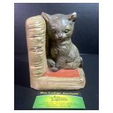 Cat bookend