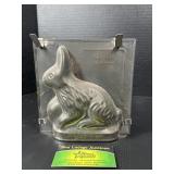 Kaiser Metal Bunny Mold