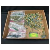 Miniature army men