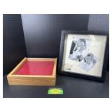 2 Display Shadow Boxes