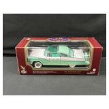 Road Legends Ford Fairlane Crown Victoria 1955
