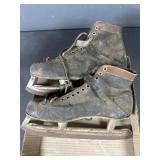 11" Antique ice Skates