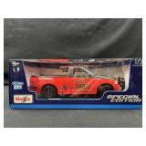 Maisto Ford SVT F-150 Lightning Special Edition
