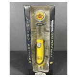 Gearbox Limited Edition Wayne pennzoil Gas Pump