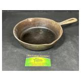 Cast Iron 8ï¿½ Skillet