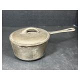 Vintage Cast Iron Sauce Pan w/ Lid ï¿½ 10T