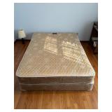 Sealy Posturepedic Full Size Mattress & Box Spring