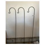 3 Sheppard Hooks