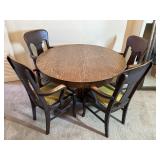Antique Victorian Round Claw Foot Dining Table