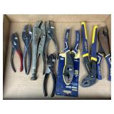 Pliers