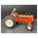 Ertl Allis Chalmers D19 tractor