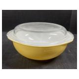 Yellow Pyrex baking dish
