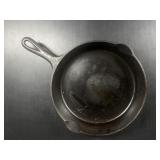 Griswold No 8 Cast Iron Skillet