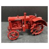 McCormick-Deering W-30 SE die-cast Tractor
