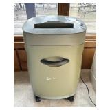 Royal Paper shredder