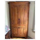 Antique Wooden Corner Cupboard - * See Notes