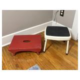 2 Foot Stools