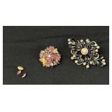 2 Vintage Brooches