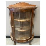 2 1/2" Tall Curved Glass Cabinet