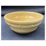 Yellow stoneware bowl