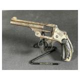 Smith & Wesson .32 Safety Hammerless Revolver ****