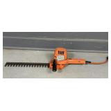 Black & Decker 13ï¿½ Hedge Trimmer