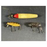 3 Vintage Fishing Lures Incl Heddon Style