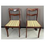 2 Knitted Cushioned Chairs