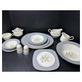 Homer Laughlin Caralier Eggshell set