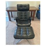 Homecrest Executive B99T Lounge Chair & Ottoman