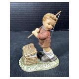 Goebel Hummel ï¿½Fishing for Troubleï¿½ BH118 Figurine