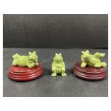 Lazy frogs figurines