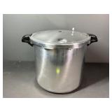 Presto Canner and canning Jars