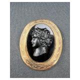 Victorian Cameo Brooch Black Glass Portrait