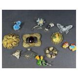 Vintage Fashion Jewelry Brooches