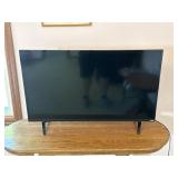 Vizio 40" Flat Screen TV Model E40x-C2
