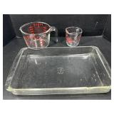 Pyrex Measuring Cups & Baking Dish Set