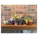 Flower Pots & More Decor