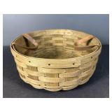 Longaberger 1982 Round Basket with Handles