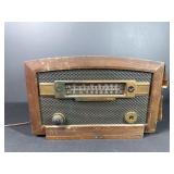 Antique Majestic Radio