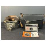 Vintage Kodak Instamatic 104 & Camera Set