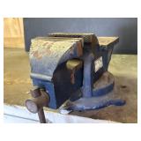 Bench Vise