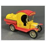 Ertl Shell Motor Oil Tanker Coin Bank