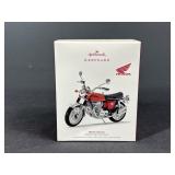 Hallmark Honda Motorcyxle 1969 CB750 Ornament