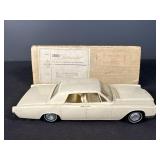 Retro Plastic Lincoln Continental Model