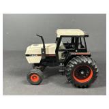 ERTL 1984 Collectors Series CASE 2594 Tractor