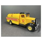 Shell Oil Tanker Truck Limited Edition